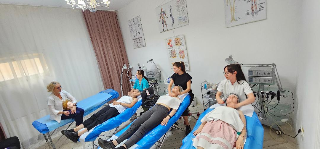 Curs Cosmetica  Cod COR 514201